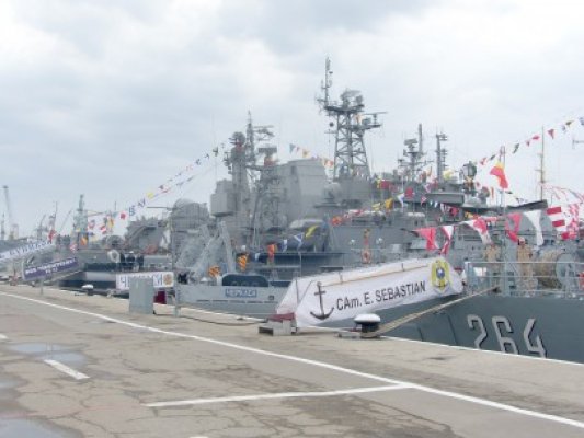Nave de război ale statelor din jurul Mării Negre au făcut escală la Constanţa